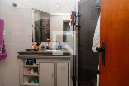 Apartamento à venda com 202m², 4 quartos e 2 vagasBanheiro do Quarto 2