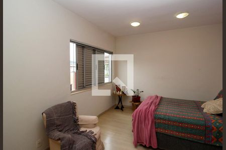 Apartamento à venda com 202m², 4 quartos e 2 vagasQuarto 4