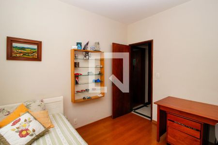 Apartamento à venda com 202m², 4 quartos e 2 vagasQuarto 1