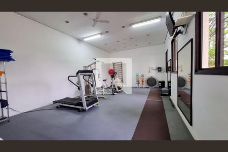 Apartamento à venda com 193m², 4 quartos e 4 vagasÁrea comum - Academia