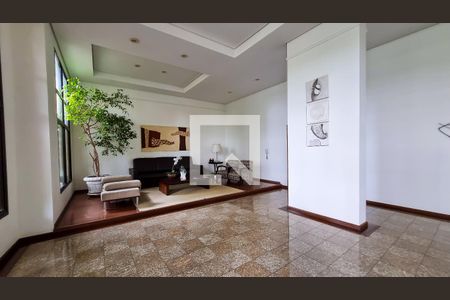 Apartamento à venda com 193m², 4 quartos e 4 vagasHall de entrada