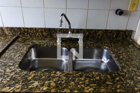 Apartamento à venda com 193m², 4 quartos e 4 vagasCozinha