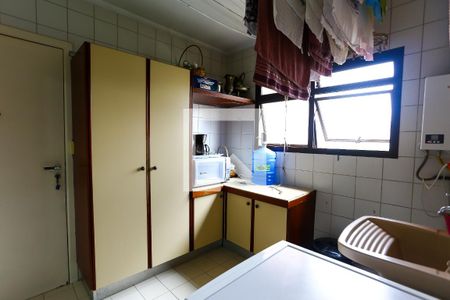 Apartamento à venda com 193m², 4 quartos e 4 vagasÁrea de Serviço