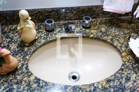 Apartamento à venda com 193m², 4 quartos e 4 vagasLavabo