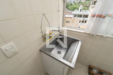 Apartamento à venda com 78m², 2 quartos e 1 vagaÁrea de Serviço
