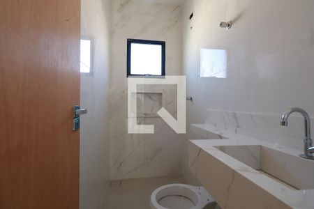 Casa à venda com 106m², 3 quartos e 2 vagasBanheiro Social