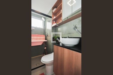 Apartamento à venda com 49m², 2 quartos e 1 vaga Apartamento à venda com 49m², 2 quartos e 1 vagaBanheiro