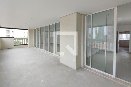 Apartamento à venda com 257m², 3 quartos e 4 vagasVaranda da Sala