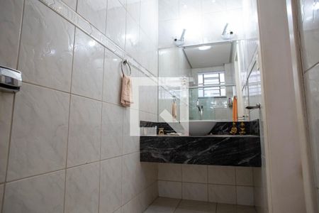 Apartamento à venda com 350m², 5 quartos e 3 vagasBanheiro da Suíte 1