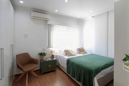 Apartamento à venda com 194m², 4 quartos e 2 vagasQuarto 4