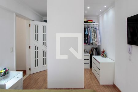Apartamento à venda com 194m², 4 quartos e 2 vagasCloset Quarto 3 suíte