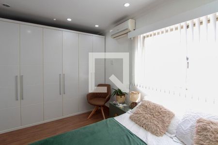 Apartamento à venda com 194m², 4 quartos e 2 vagasQuarto 4