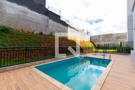 Apartamento à venda com 38m², 2 quartos e 1 vaga Apartamento à venda com 38m², 2 quartos e 1 vagaÁrea comum - Piscina