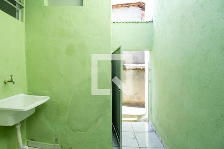 Casa para alugar com 30m², 1 quarto e sem vagaÁrea de Serviço