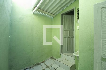 Casa para alugar com 30m², 1 quarto e sem vagaÁrea de Serviço