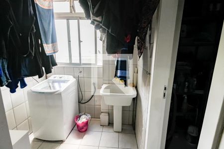 Apartamento à venda com 74m², 2 quartos e 1 vagaÁrea de Serviço