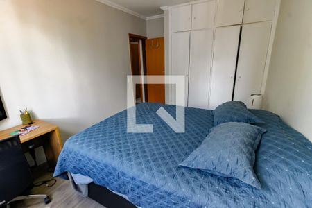 Apartamento à venda com 74m², 2 quartos e 1 vagaQuarto 2