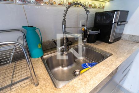 Apartamento à venda com 52m², 2 quartos e 1 vagaCozinha