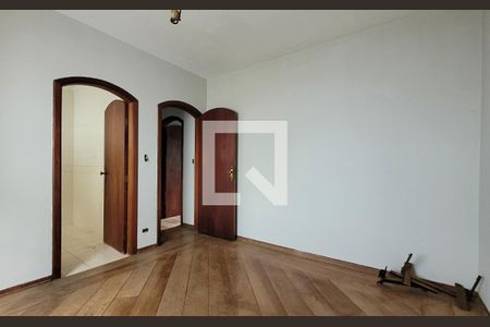 Casa para alugar com 98m², 2 quartos e 2 vagasSuíte 2