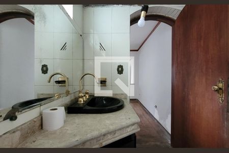 Casa para alugar com 98m², 2 quartos e 2 vagasLavabo