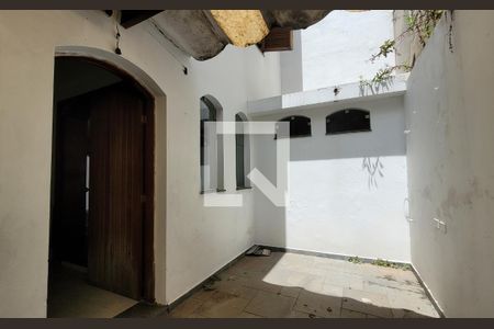 Casa para alugar com 98m², 2 quartos e 2 vagasArea de serviço