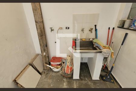 Casa para alugar com 98m², 2 quartos e 2 vagasArea de serviço