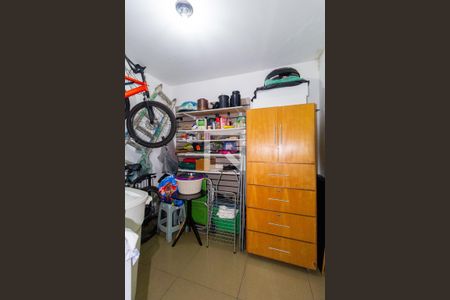 Casa à venda com 250m², 4 quartos e 2 vagasQuarto de Serviço