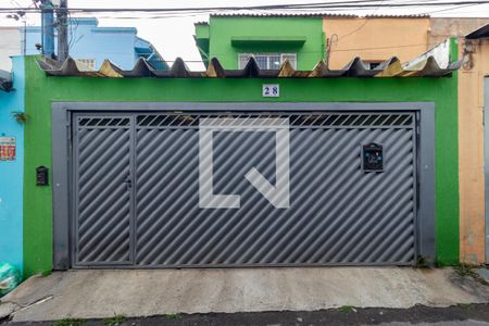 Casa à venda com 250m², 4 quartos e 2 vagasFachada