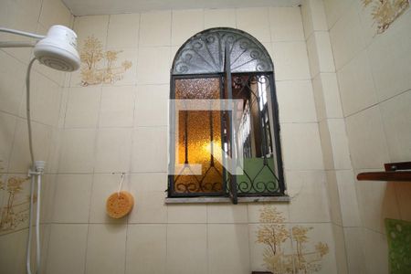 Casa à venda com 256m², 3 quartos e 2 vagasBanheiro da Suíte 1