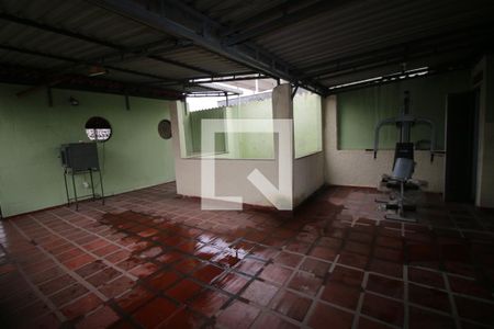 Casa à venda com 256m², 3 quartos e 2 vagasTerraço