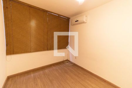 Quarto de apartamento à venda com 2 quartos, 50m² em Icaraí, Niterói