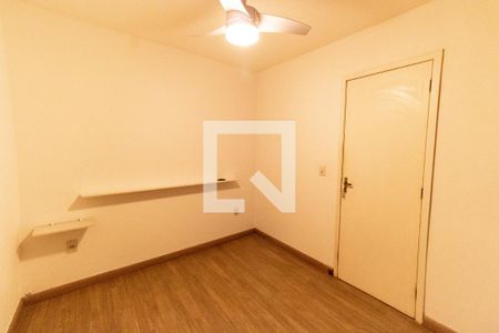Quarto de apartamento à venda com 2 quartos, 50m² em Icaraí, Niterói