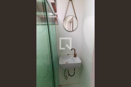 Apartamento à venda com 50m², 2 quartos e sem vaga Apartamento à venda com 50m², 2 quartos e sem vagaBanheiro