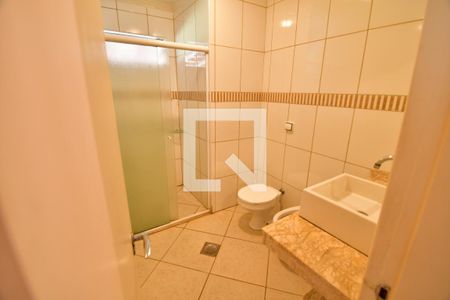 Casa à venda com 160m², 2 quartos e 5 vagasBanheiro