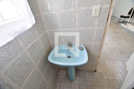 Casa à venda com 160m², 2 quartos e 5 vagasBanheiro de serviço