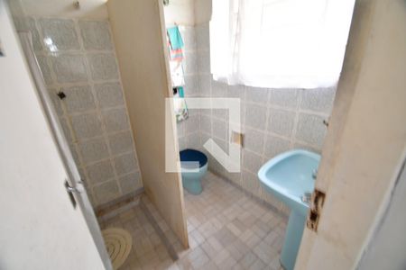 Casa à venda com 160m², 2 quartos e 5 vagasBanheiro de serviço