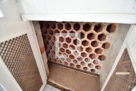 Casa à venda com 160m², 2 quartos e 5 vagasAdega