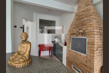 Casa à venda com 688m², 4 quartos e 3 vagasÁrea Externa