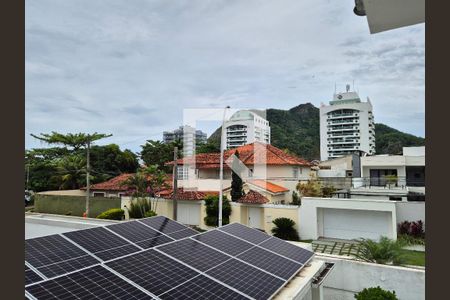 Casa à venda com 688m², 4 quartos e 3 vagasÁrea Externa