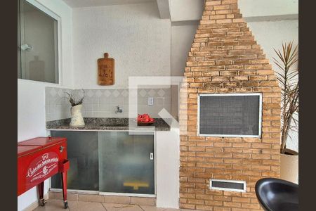 Casa à venda com 688m², 4 quartos e 3 vagasÁrea Externa