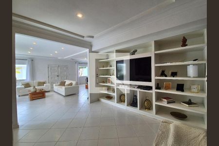 Sala de casa à venda com 4 quartos, 688m² em Recreio dos Bandeirantes, Rio de Janeiro