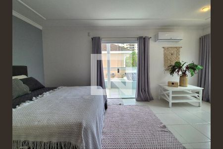 Casa à venda com 688m², 4 quartos e 3 vagasQuarto 1