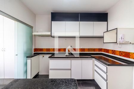 Apartamento para alugar com 67m², 2 quartos e 1 vaga Apartamento para alugar com 67m², 2 quartos e 1 vagaCozinha