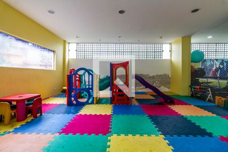 Apartamento para alugar com 67m², 2 quartos e 1 vaga Apartamento para alugar com 67m², 2 quartos e 1 vagaÁrea comum - Brinquedoteca