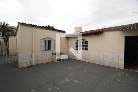 Casa para alugar com 350m², 7 quartos e 5 vagasQuintal