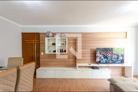 Apartamento para alugar com 63m², 2 quartos e 1 vagaSala