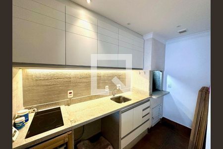 Apartamento à venda com 3 quartos, 286m² em Bela Vista, São Paulo