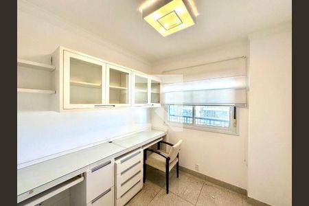 Apartamento à venda com 3 quartos, 286m² em Bela Vista, São Paulo