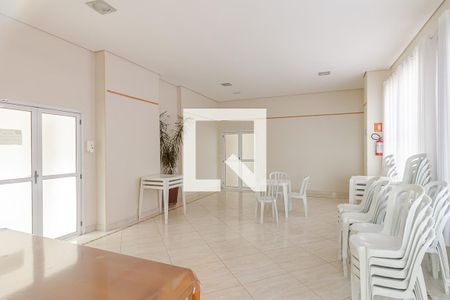 Apartamento à venda com 70m², 3 quartos e 1 vaga Apartamento à venda com 70m², 3 quartos e 1 vagaÁrea comum - Salão de festas