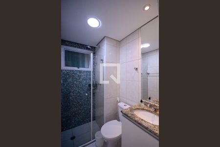 Apartamento à venda com 70m², 3 quartos e 1 vaga Apartamento à venda com 70m², 3 quartos e 1 vagaBanheiro Social